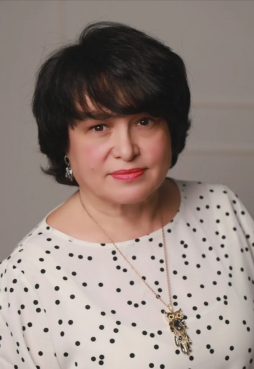 Максимова Элиса Увайсовна